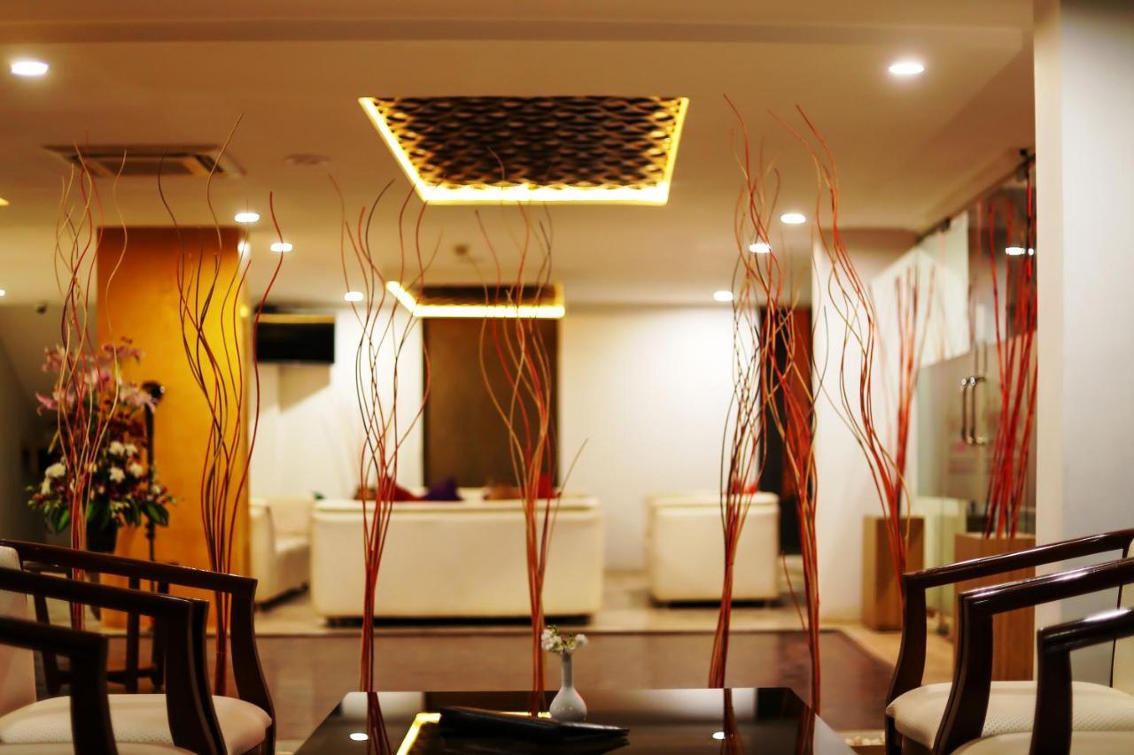 Icon Suites By Bhagini Bangalore Dış mekan fotoğraf