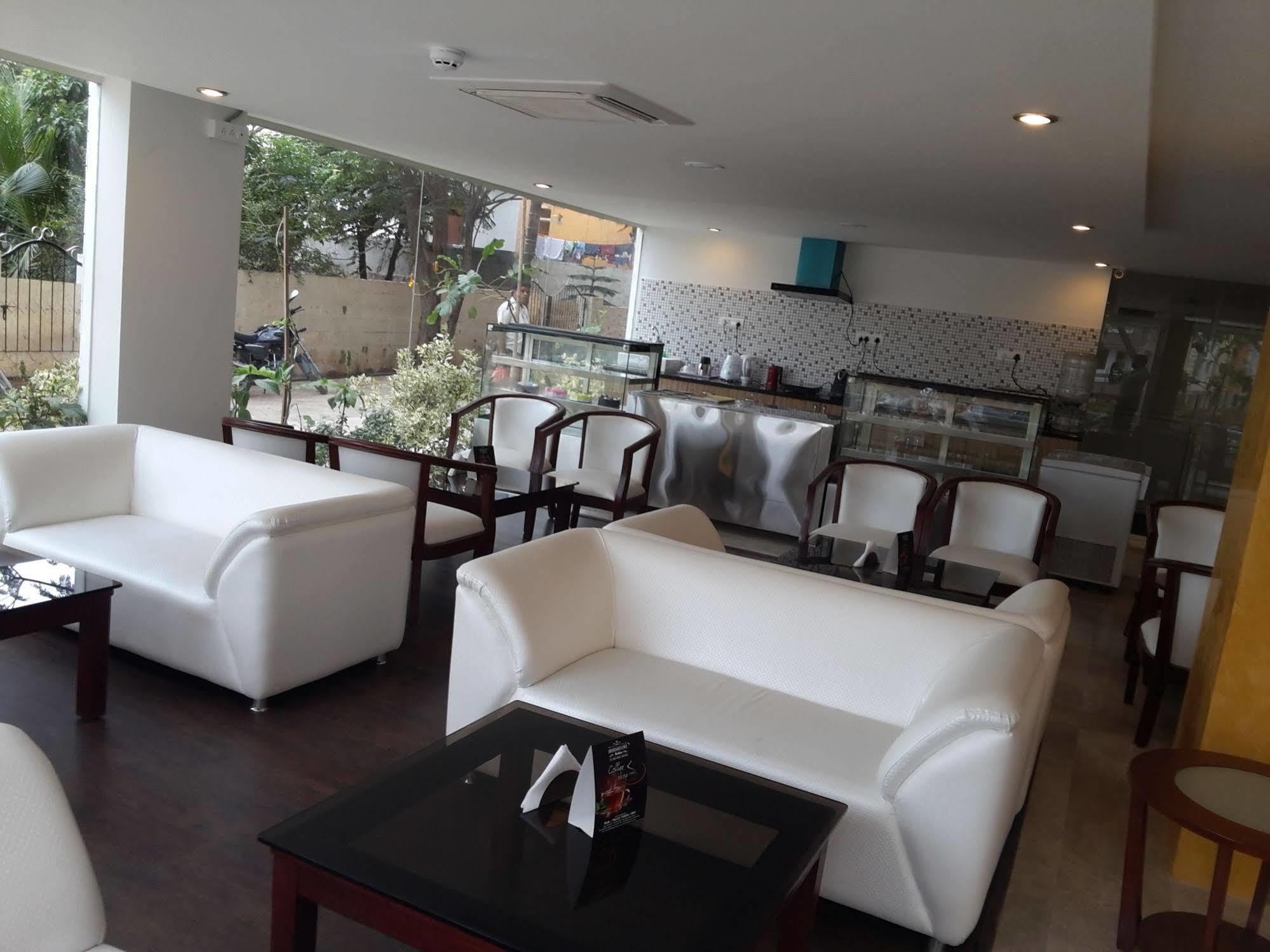 Icon Suites By Bhagini Bangalore Dış mekan fotoğraf